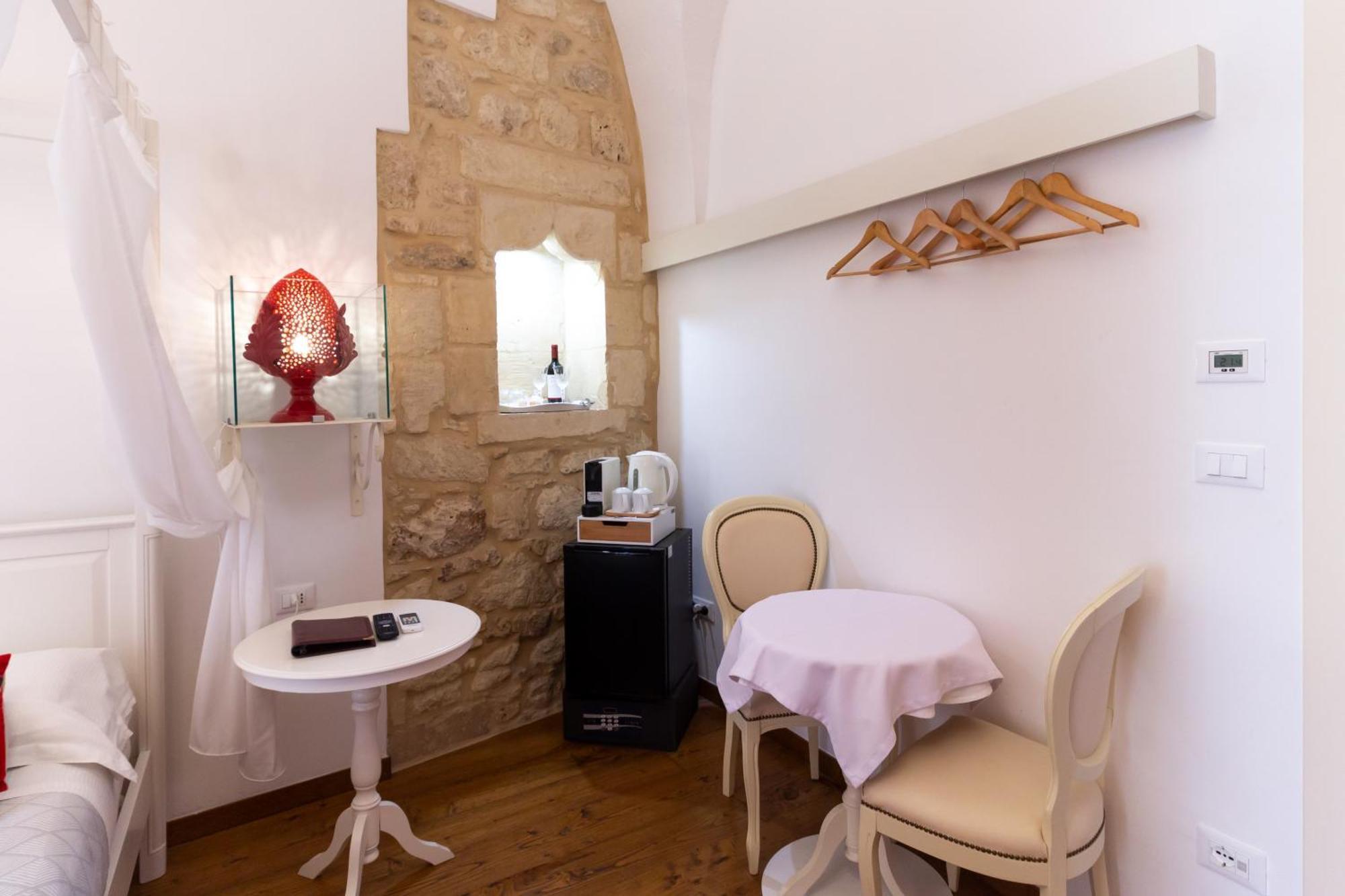 Le Nicchie Luxury Rooms Lecce Kamer foto