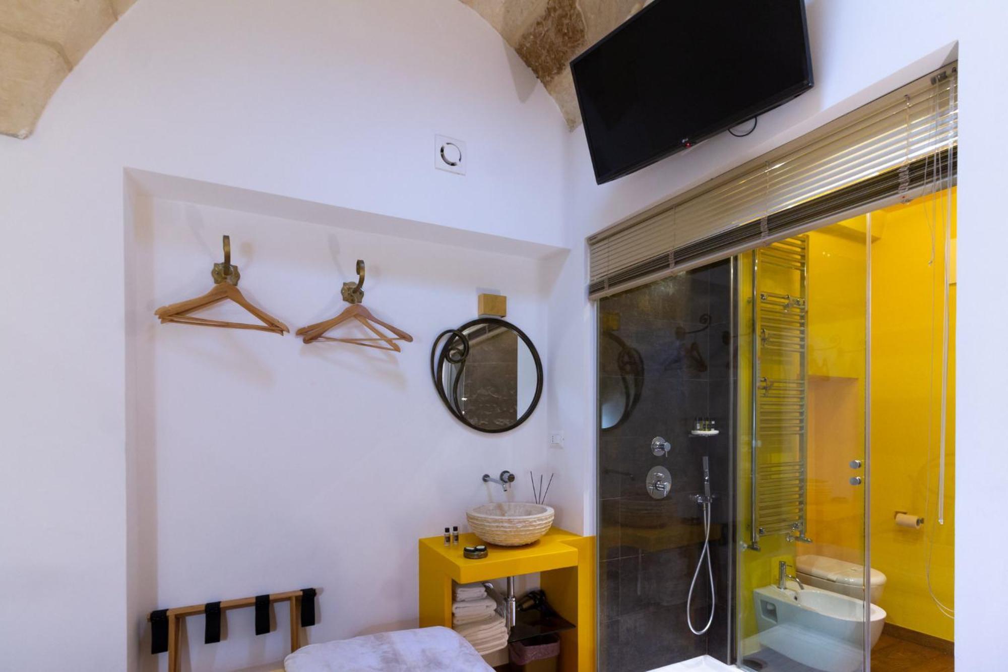 Le Nicchie Luxury Rooms Lecce Kamer foto