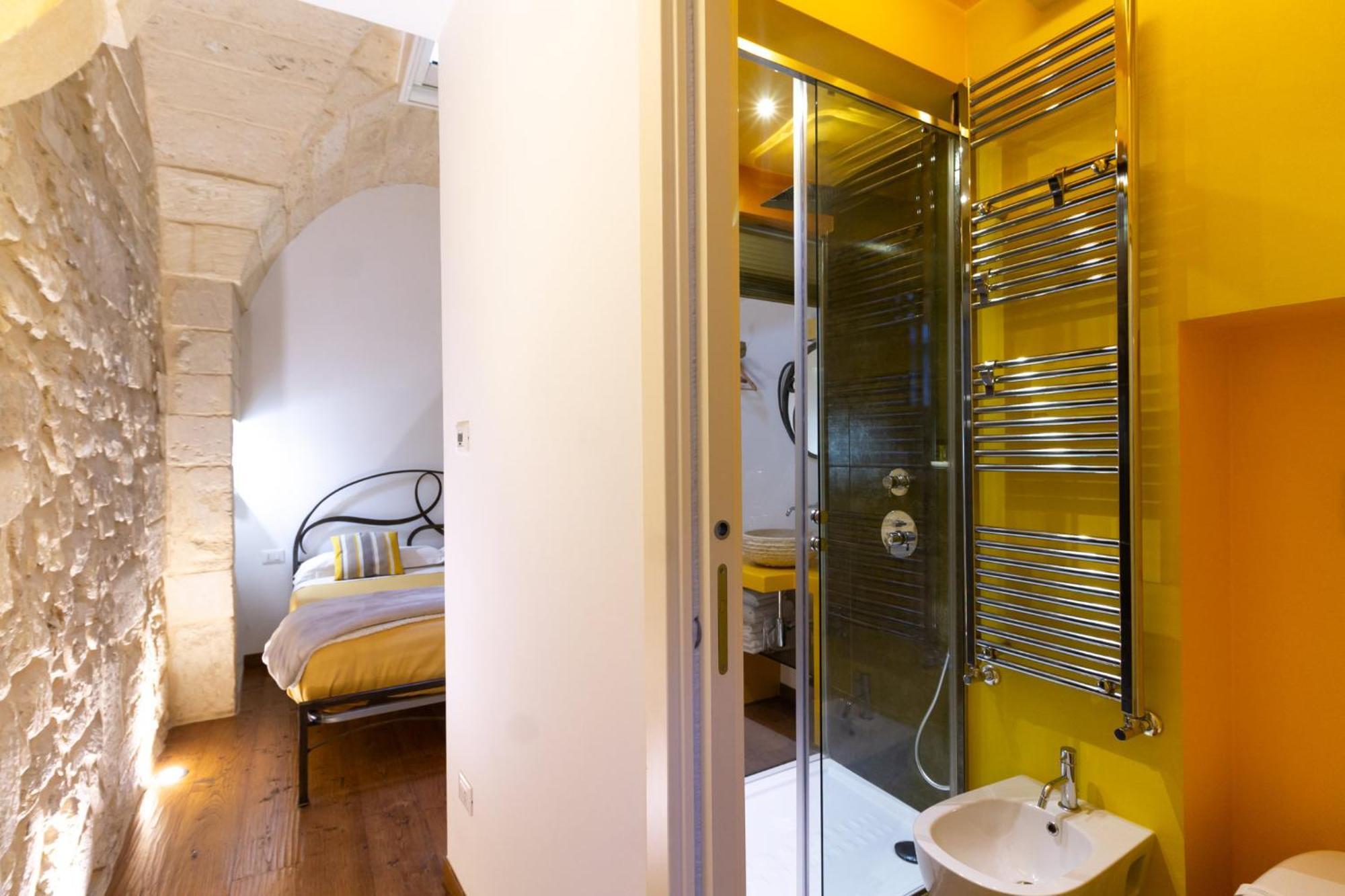 Le Nicchie Luxury Rooms Lecce Kamer foto