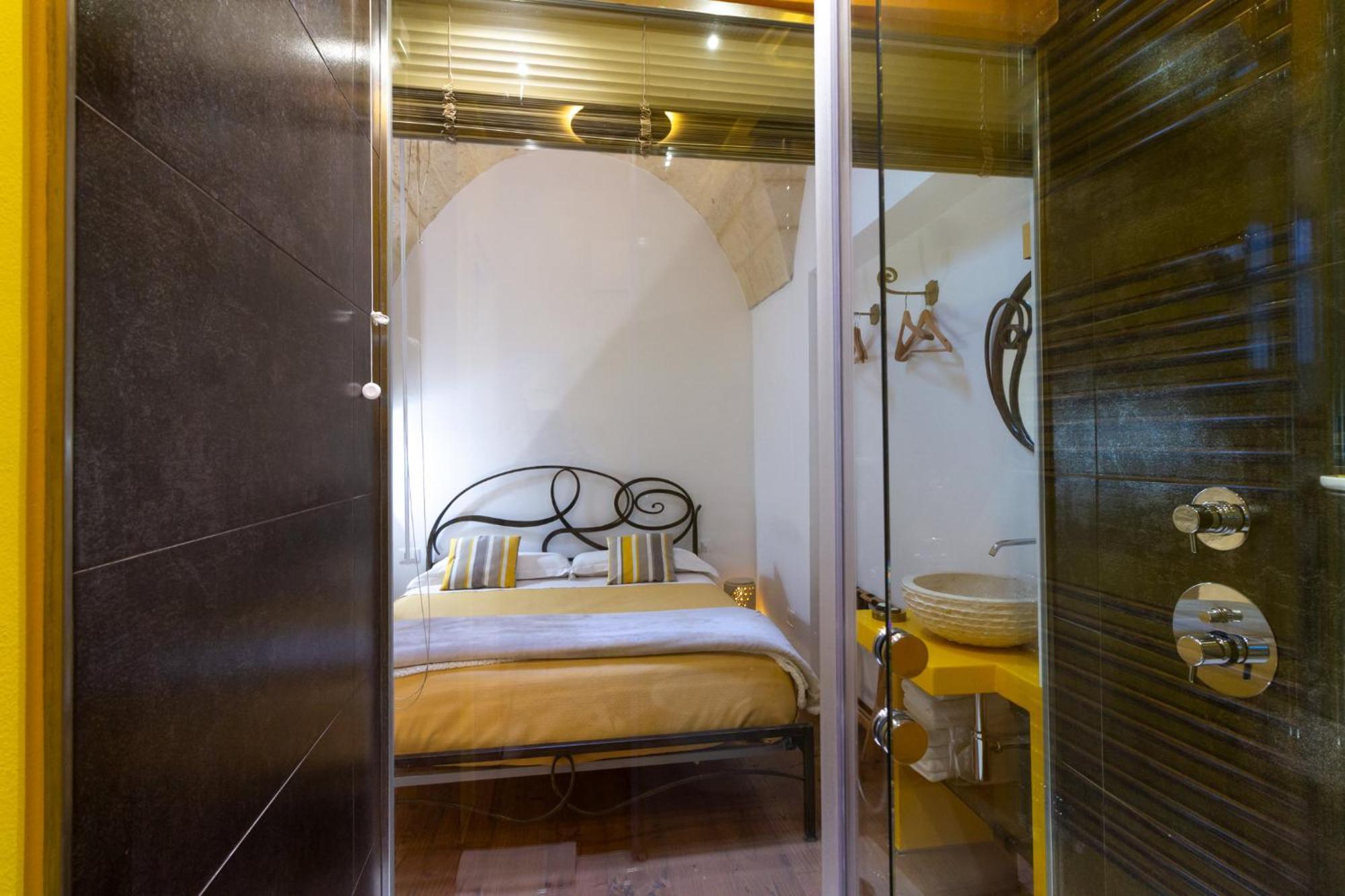 Le Nicchie Luxury Rooms Lecce Buitenkant foto
