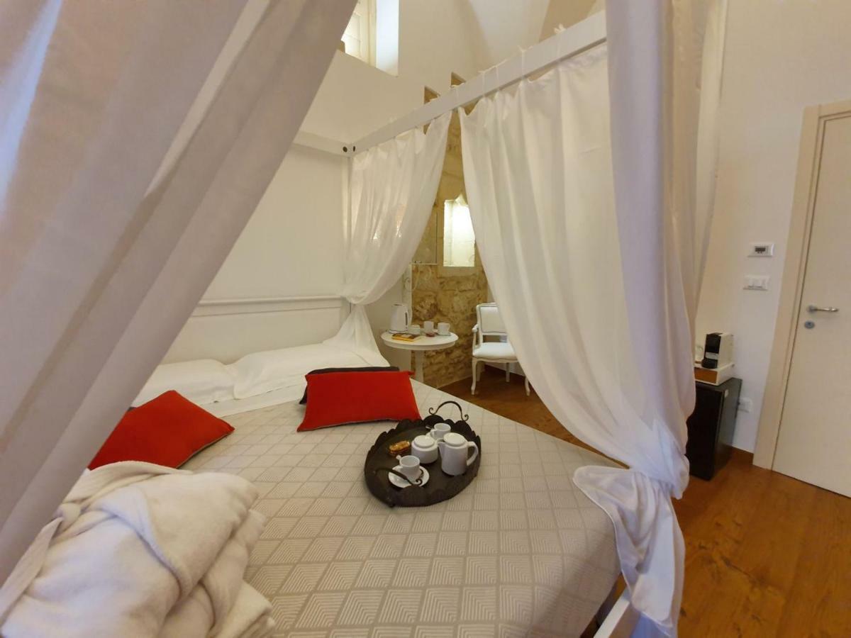 Le Nicchie Luxury Rooms Lecce Buitenkant foto