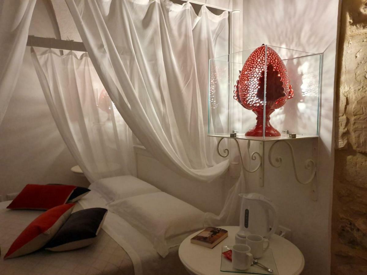 Le Nicchie Luxury Rooms Lecce Buitenkant foto